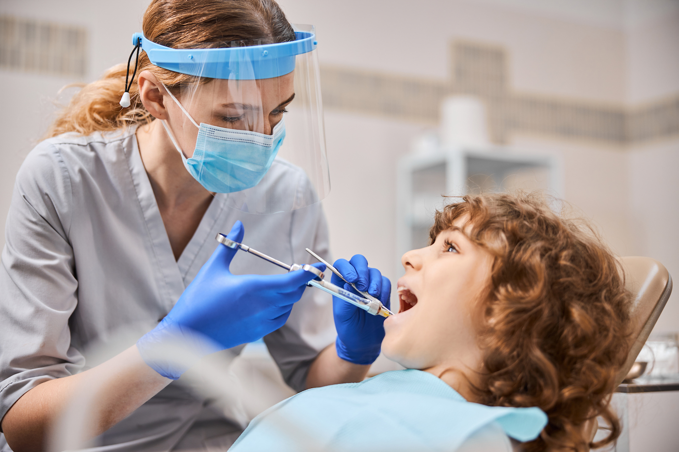 How to take care of your child’s oral health this summer?
